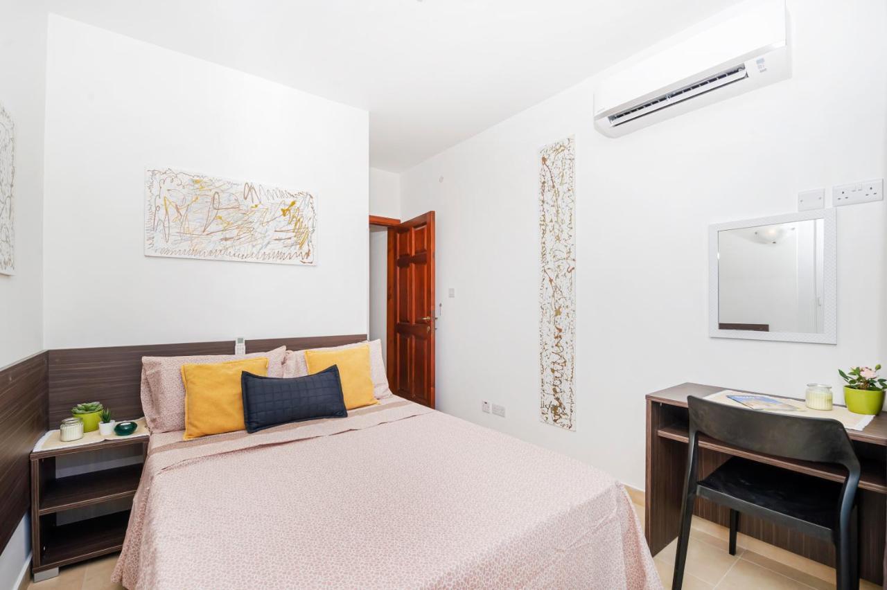 Summer Breeze Comfort Sunny Apartments Close To The Sandy Beaches - By Getawaysmalta Mellieha Exterior photo